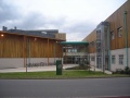800px-Vet School Entrance Nottingham.JPG